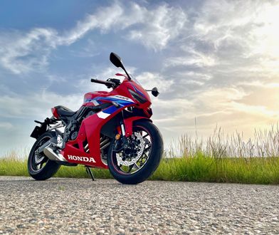 Test: Honda CBR650R E-Clutch - automatyzacja dwóch kółek