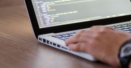 Ci pracownicy potrafią zarobić. Gdzie płacą nawet 40 tys. zł miesięcznie?