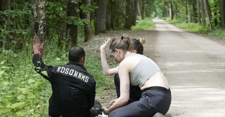 Czy migranci w Polsce dostaną 502 euro miesięcznie? Wyjaśniamy burzę wokół unijnej dyrektywy