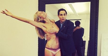 Heidi Klum promuje "Project Runway"  topless!