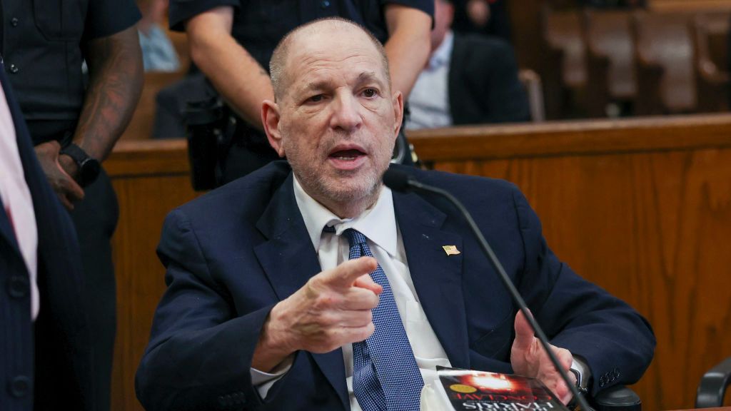 Harvey Weinstein choruje na białaczkę