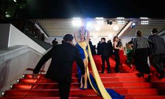 Incydent podczas festiwalu w Cannes. Nagle wkroczyła ochrona