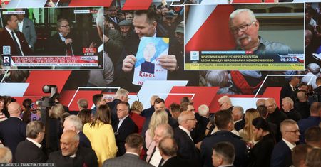 Oglądalność wieczorów wyborczych. TVN24 przed Republiką