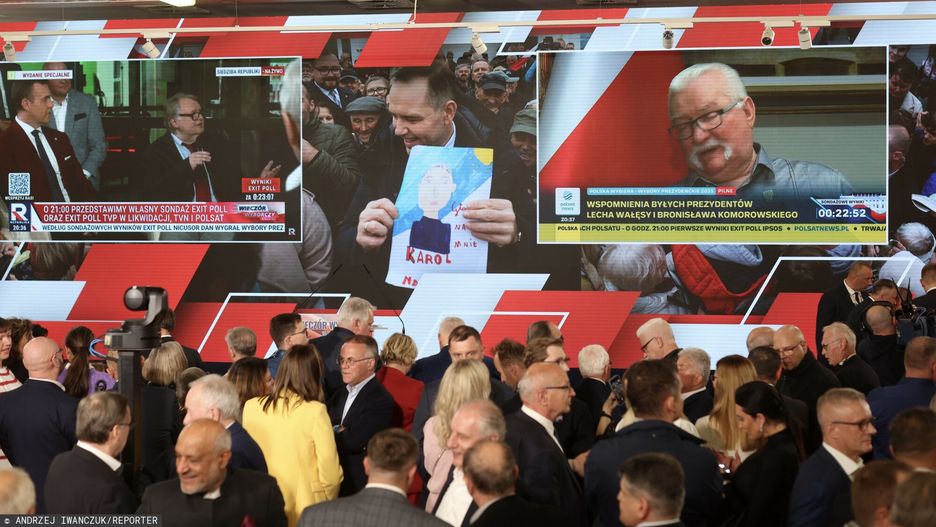 Wiecz�r wyborczy Karola Nawrockiego
18.05.2025 Gdansk, Sala BHP Stoczni Gdanskiej Wieczor wyborczy Karola Nawrockiego fot. Andrzej Iwanczuk/REPORTER
Andrzej Iwanczuk/REPORTER