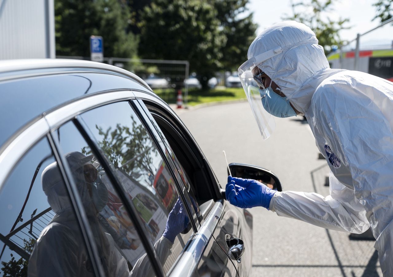 Niemcy: rusza akcja bezpłatnych testów na koronawirusa