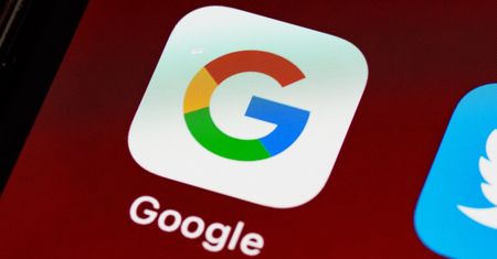 Google się budzi – chce mieć AI wszędzie