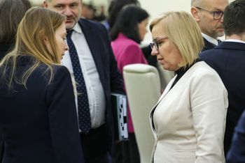 "Daliśmy sobie czas". Hennig-Kloska o powtórce drugiej tury