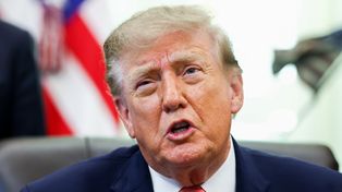 Zbliża się wyborcza "masakra"? Znany aktor uderza w Trumpa