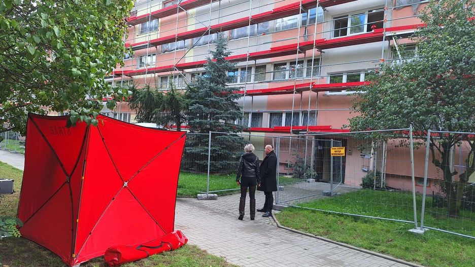Śmierć starszej pani i jej opiekunki w mieszkaniu na Teofilowie. To było morderstwo!