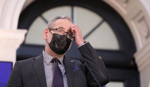 Makowski: Bunt mamy w genach, więc żyjmy, jakby pandemii nie było. Tak to ma wyglądać? [OPINIA]