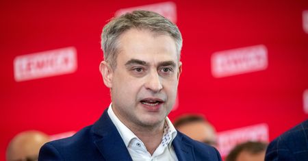 Zalegalizują związki partnerskie? Ważny poseł komentuje