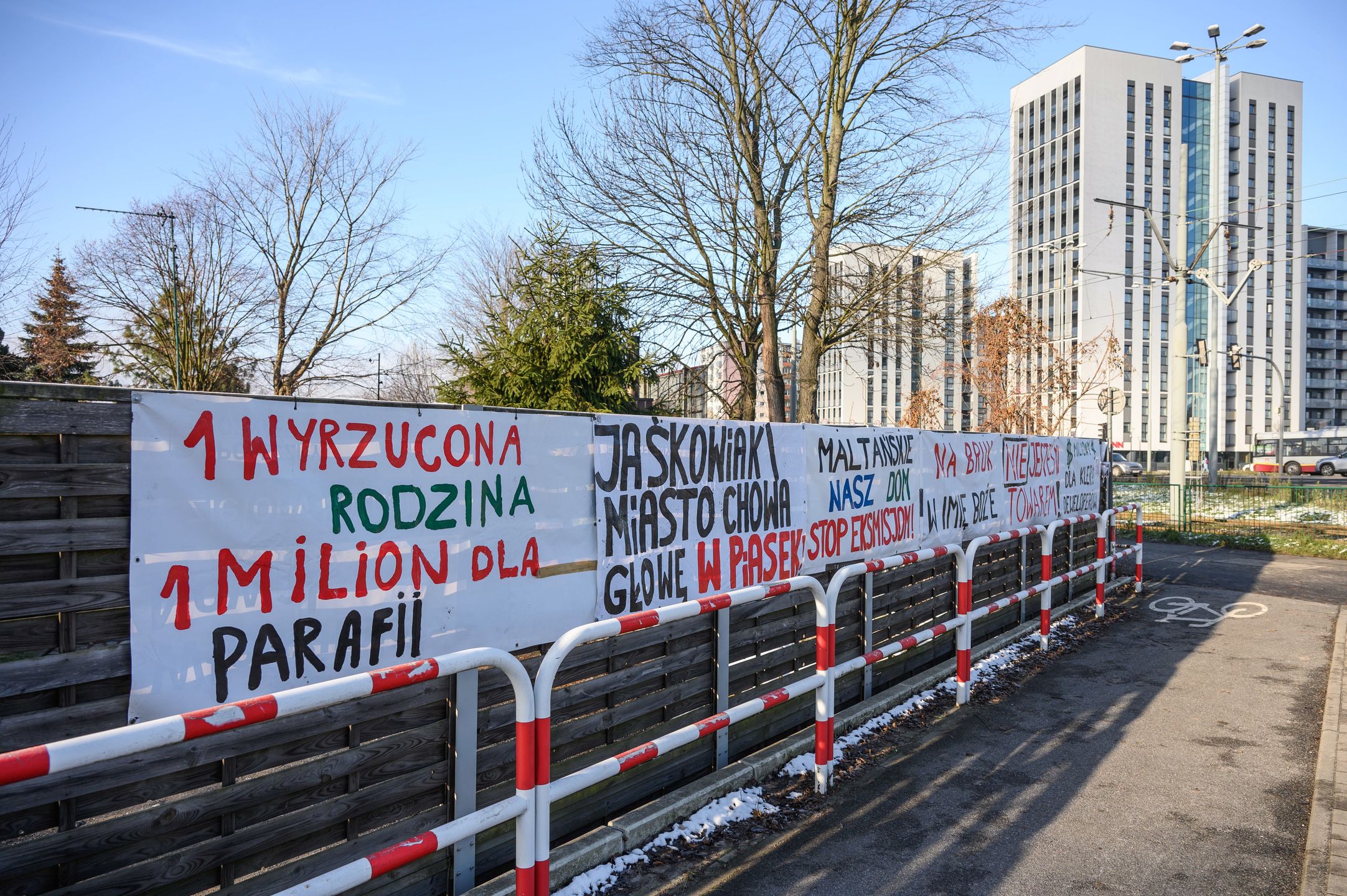 Banery przy osiedlu Maltańskim 