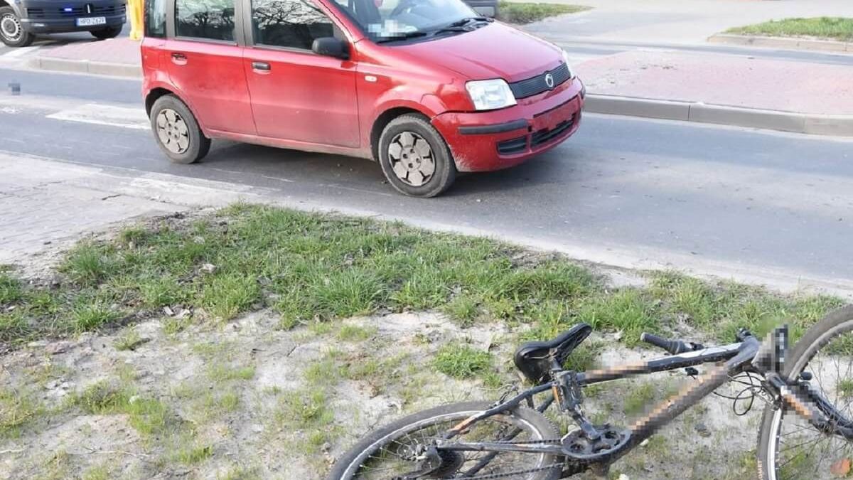 Rowerzysta w Zamościu potrącony przez Fiata