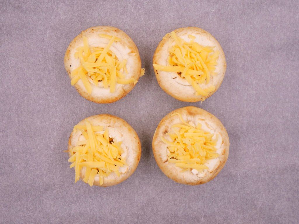 Pieczarki faszerowane serem przepis