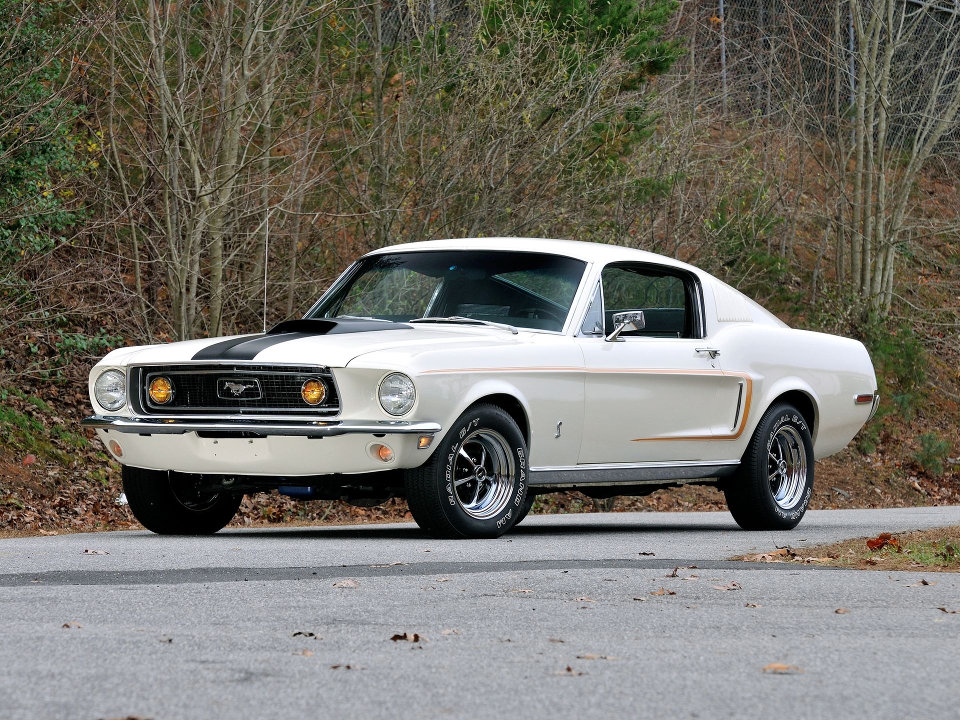 Ford Mustang I: ewolucja od malca po Bossa [galeria zdjęć] 51