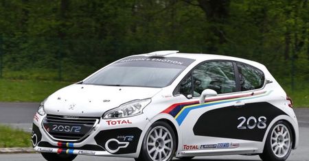 Peugeot prezentuje rajdowego 208 R2