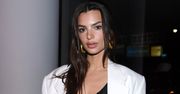 Emily Ratajkowski pokazała dekolt. Świeżo upieczona mama miała wolny wieczór