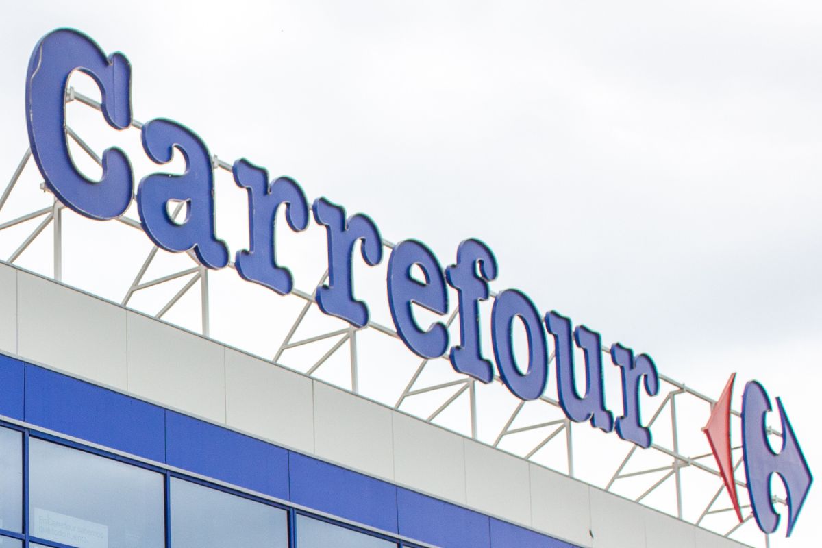 Od poniedziałku 70 proc. taniej w Carrefour. Łopatka za 7,99 zł