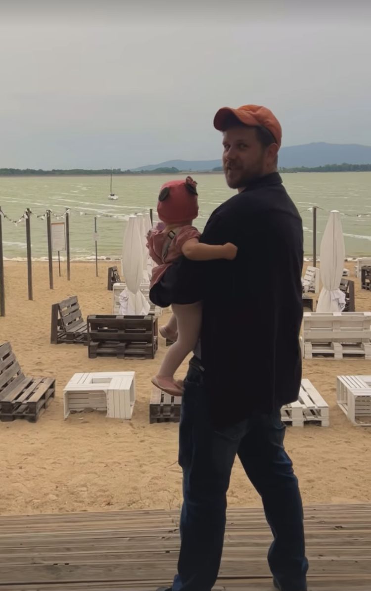 Antoni Królikowski z córką