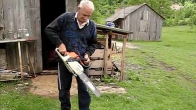 Jak otwiera piwo prawdziwy mężczyzna? Nietypowy otwieracz do piwa [wideo] 1