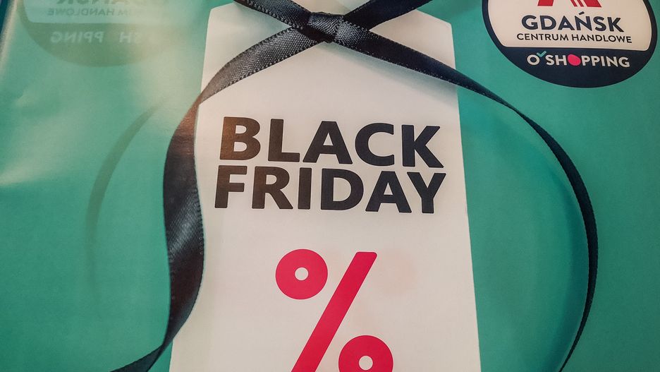 Hakerzy wykorzystują Black Friday