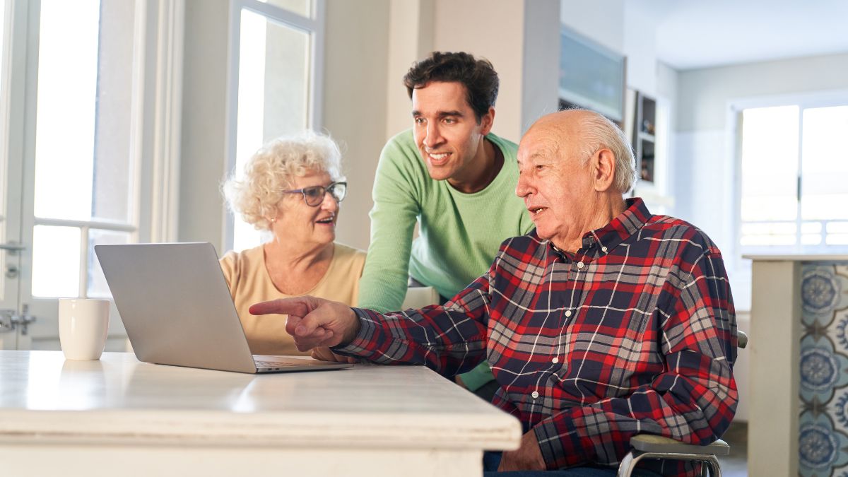 Cyberbezpieczeństwo dla seniorów to niezwykle ważna kwestia