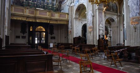 Apostazja w Polsce. "Ksiądz powiedział, że jest elementem dekoracyjnym"