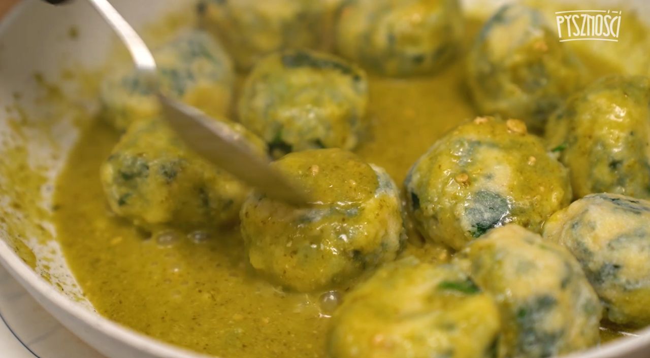 Gnudi w sosie z pesto