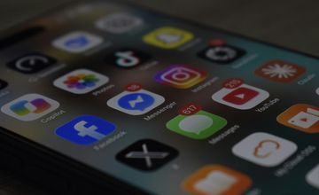 Apple zmieni zasady w Polsce. Nowe komunikaty w iPhone’ach i iPadach