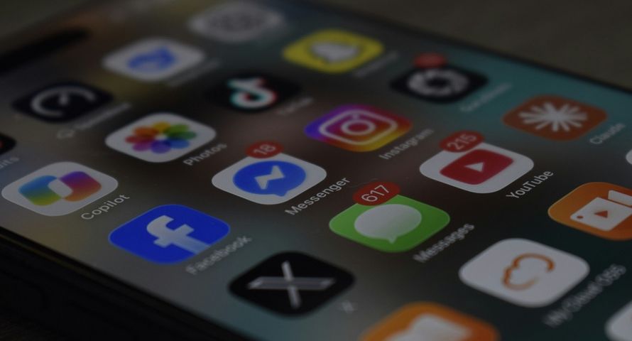 Apple zmieni zasady w Polsce. Nowe komunikaty w iPhone’ach i iPadach