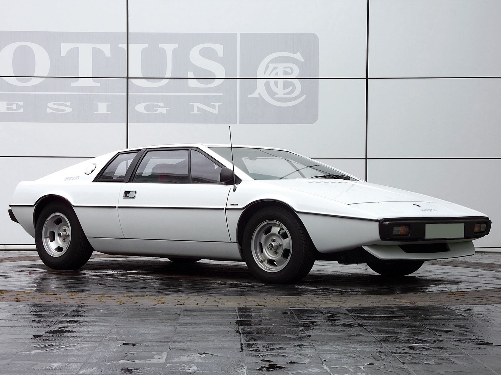 1976-78 Lotus Esprit S1