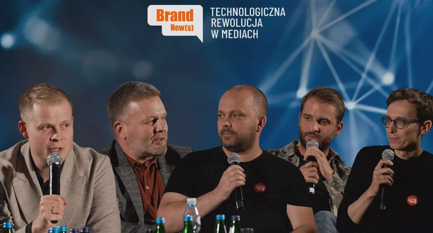 Czy algorytmy zabiły dziennikarstwo? Redaktorzy naczelni o "robieniu" mediów w 2025 roku