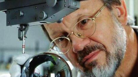 Doskonale okrągła krzemowa kula będzie nowym wzorcem kilograma? 1