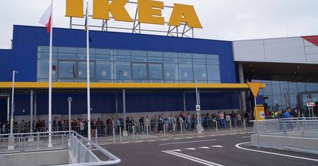 Ikea ostrzega! Klienci bez maseczki nie będą obsługiwani