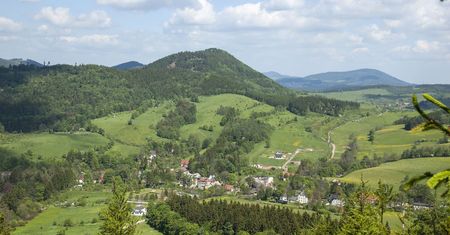 Niepozorna wioska wśród gór. Kiedyś było tu śląskie Davos