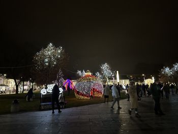 Suwałki: Miasto gotowe na święta. Centrum rozświetlone
