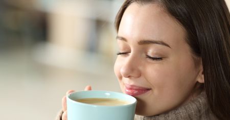 Mroźno za oknem? Poznaj Top 5 ekspresów do kawy, które rozgrzeją Cię w zimowy poranek