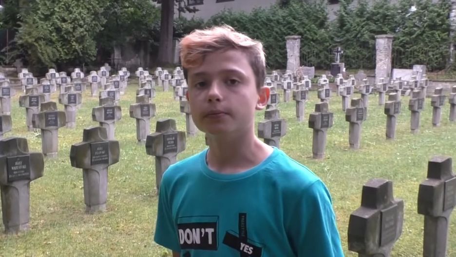 Premier Mateusz Morawiecki udostępnił film 12-letniego Gabriela Wójtowicza, w którym chłopiec opowiada o Bitwie Warszawskiej
