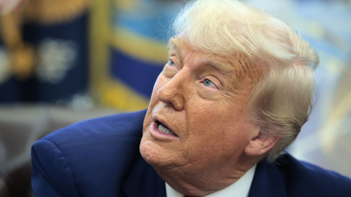 WASHINGTON, DC - MAY 20: U.S. President Donald Trump speaks in the Oval Office at the White House on May 20, 2025 in Washington, DC. President Trump announced his plans for the "Golden Dome," a national ballistic and cruise missile defense system. (Photo by Chip Somodevilla/Getty Images)