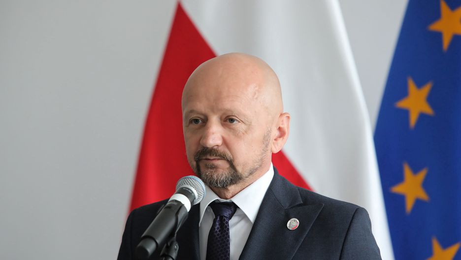 Jacek Bury nie zgadza się na podwyżki dla polityków