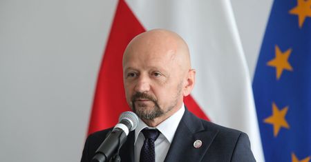 Jacek Bury nie zgadza się na podwyżki dla polityków. "To ma być ta nowa solidarność?"