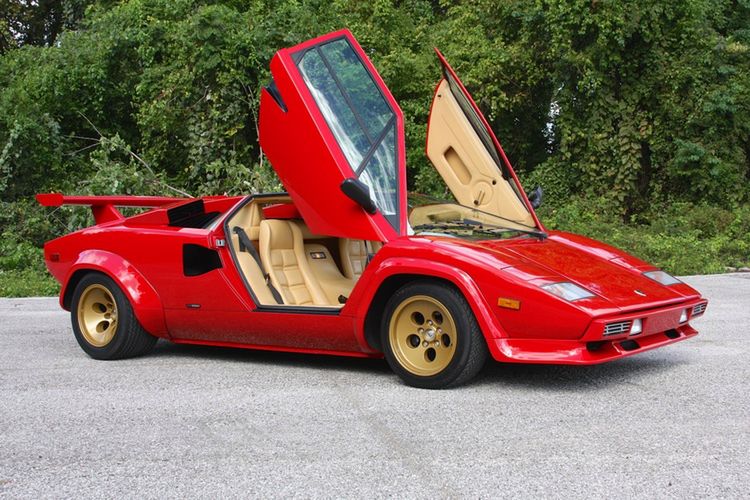 LAMBORGHINI COUNTACH LP500S 1983 – OK. 1679000 PLN – USA