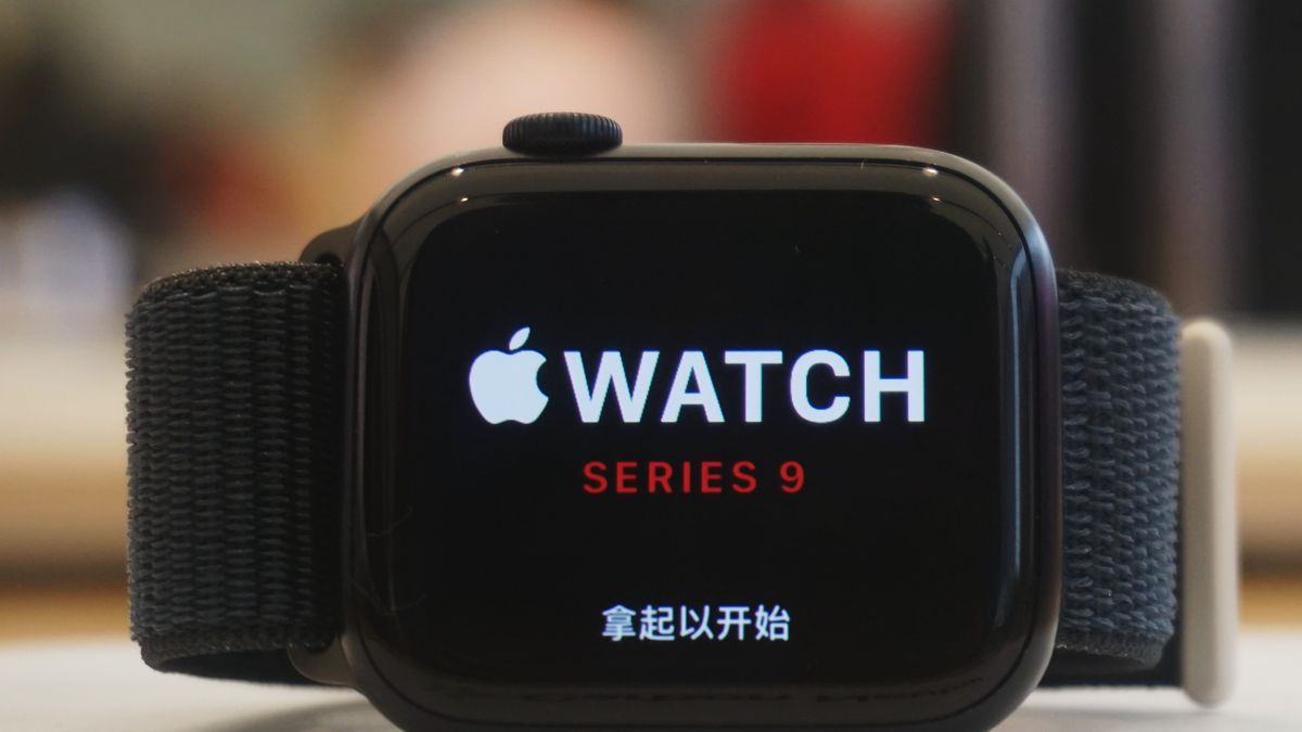 HANGZHOU, CHINA - JANUARY 18, 2024 - Photo taken on Jan 18, 2024 shows the Series 9 smart watch at Apple's flagship store in Hangzhou, East China's Zhejiang Province. (Photo credit should read CFOTO/Future Publishing via Getty Images)