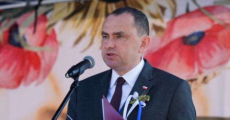 Koronawirus w Polsce. Minister Adam Kwiatkowski z KPRP: jestem zakażony koronawirusem
