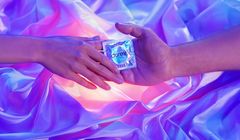 Durex w nowej kampanii stawia na bliskość i bezpieczeństwo