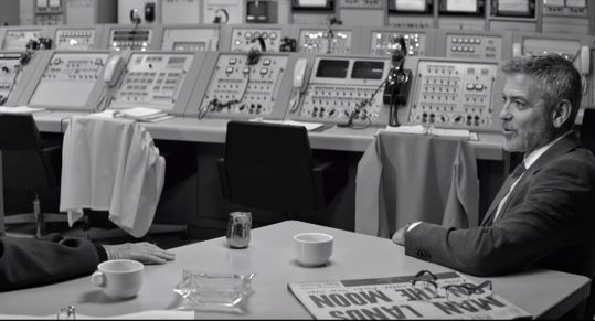 George Clooney w reklamie pierwszego zegarka, który znalazł się na Księżycu