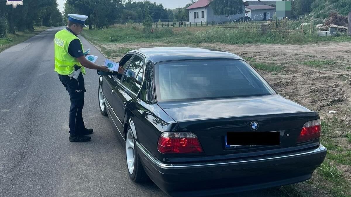 Kontrola drogowa policji