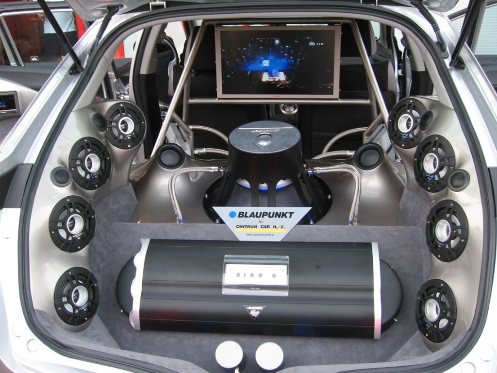 Ekstremalne zabudowy car audio [galeria] 18