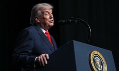 Trump ma się porównywać do Cezara i Napoleona. Czy czas się bać? [OPINIA]