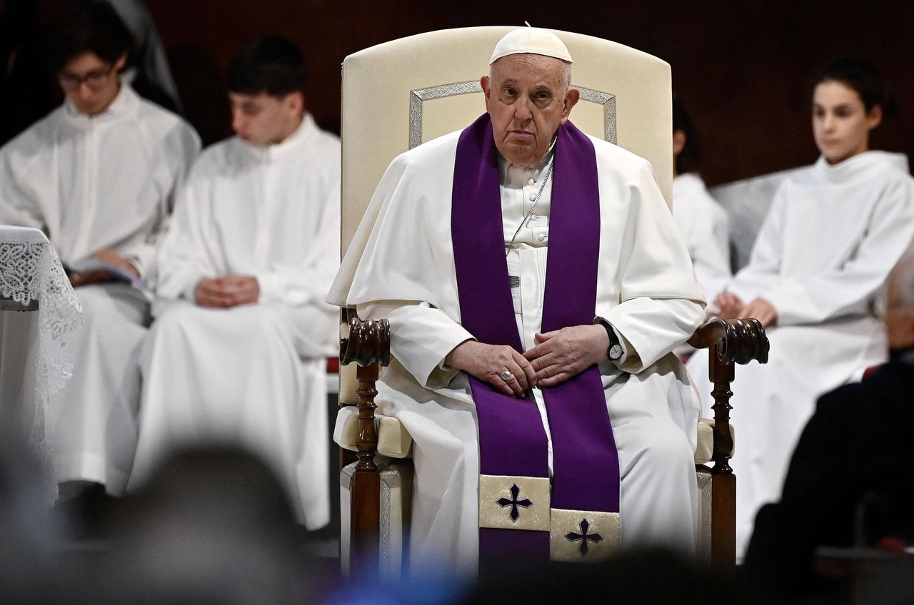 Zelensky refutes Pope's negotiation suggestion amid Ukraine conflict